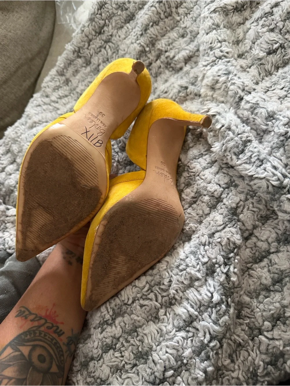 Boden Yellow Pointed-Toe Mary Jane Heels